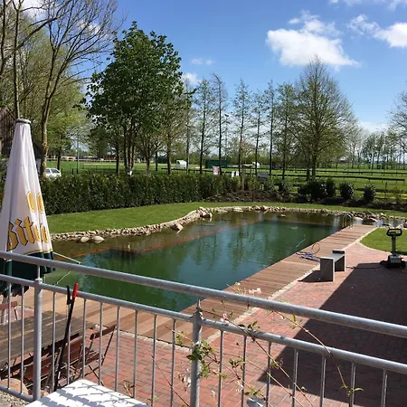 Oldenwoehrden Hotel 3*