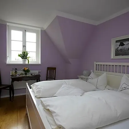 Hotel Oldenwoehrden Woehrden