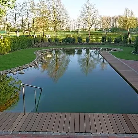 Hotel Oldenwoehrden 3*