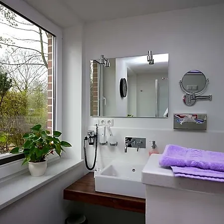 Oldenwoehrden 3* Woehrden