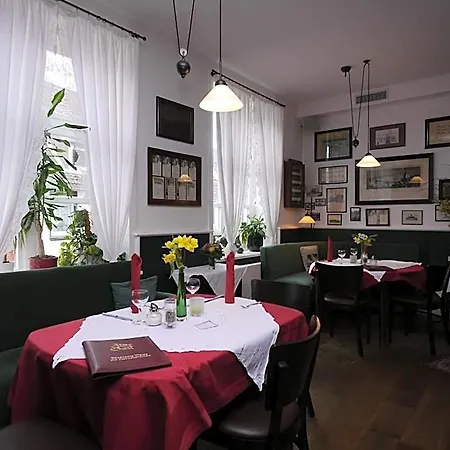 Hotel Oldenwoehrden Woehrden