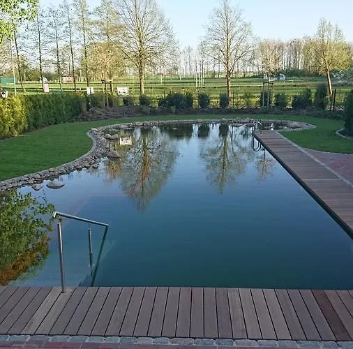 Hotel Oldenwoehrden 3*